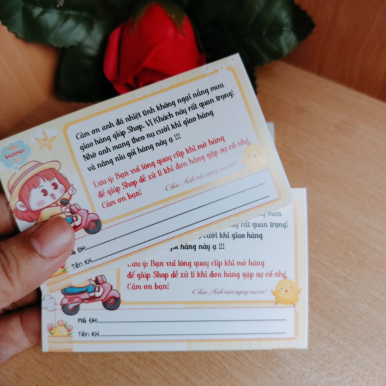 combo 100 Tem dán cảm ơn shipper, NHÃN CÁM ƠN SHIPPER-MẪU 9
