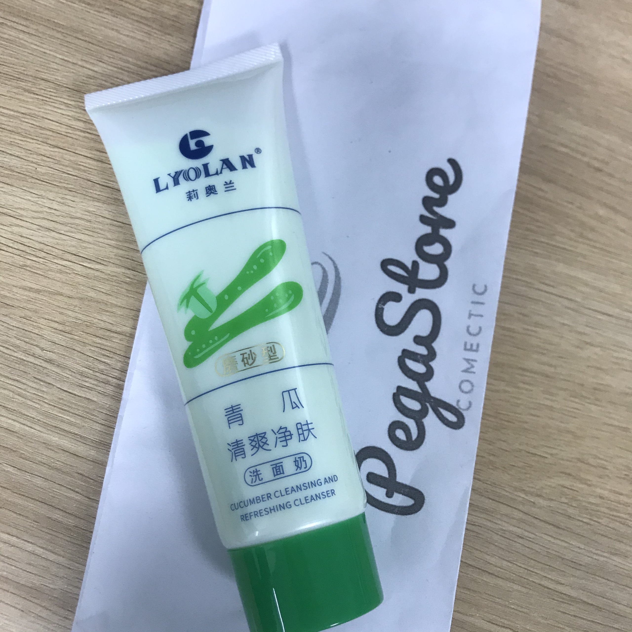 Sữa rửa mặt LYOLAN SRM Dưa Leo/Bò Sữa 120g - Pegastore