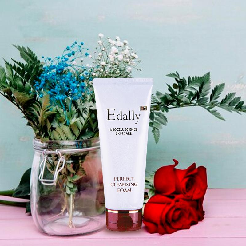 Sữa rửa mặt sạch sâu Edally EX Hàn Quốc tuýp 150ml
