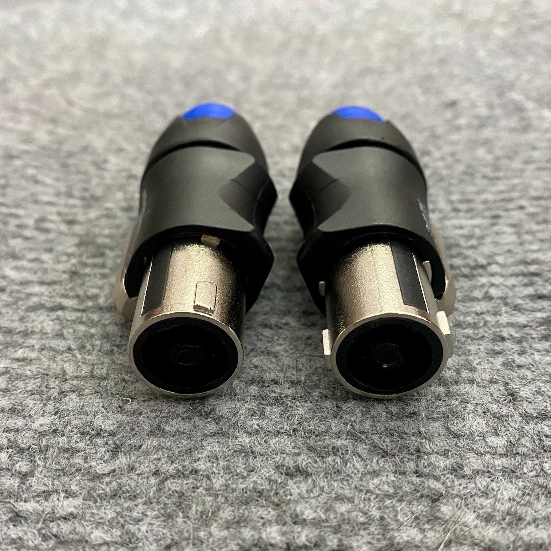 Jack Cắm Loa Speakon Newtrik