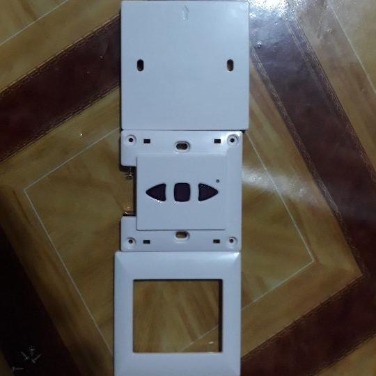 Điều khiển cửa cuốn gắn tường thông minh MÃ HỌC 433 mhz