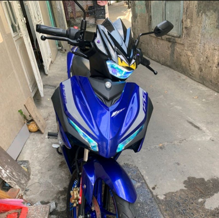 Mão Chắn Gió (Thay Thế) Ex155 Exciter 155 Đen Trong Carbon