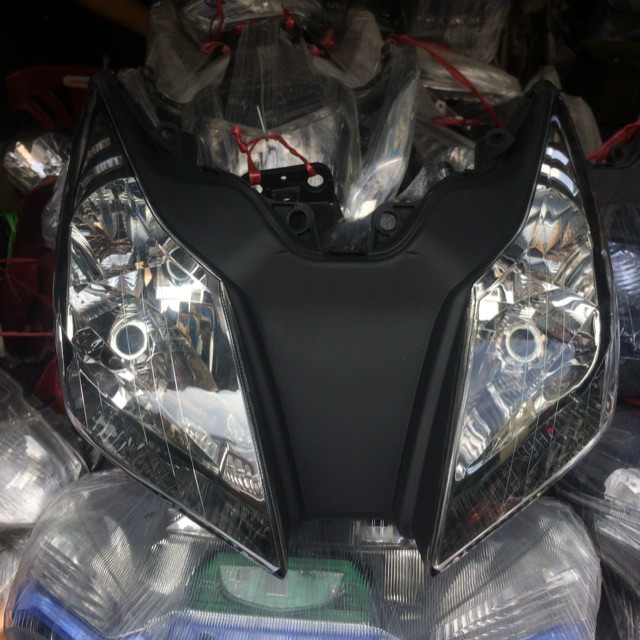 Pha đèn Air Blade zin theo xe