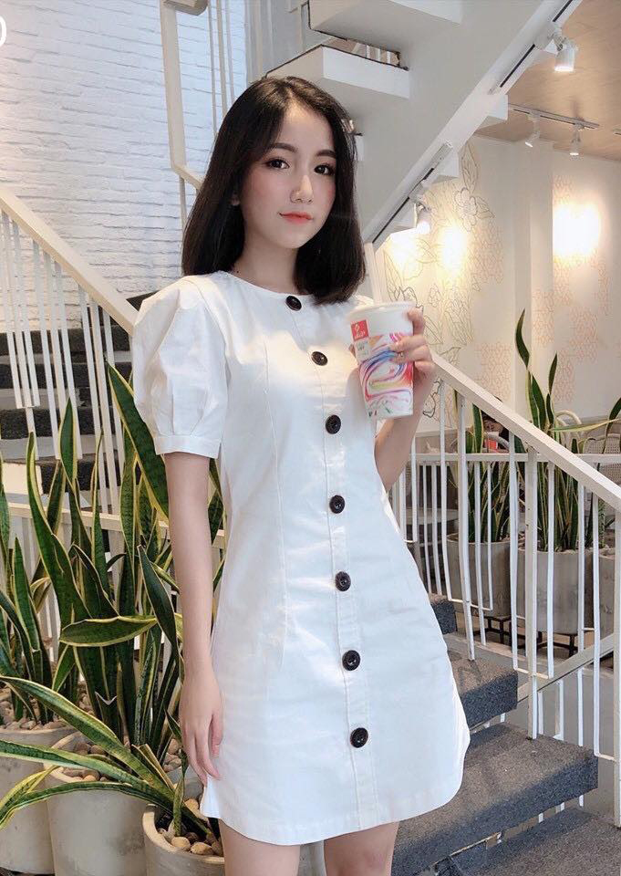Đầm công sở nút to