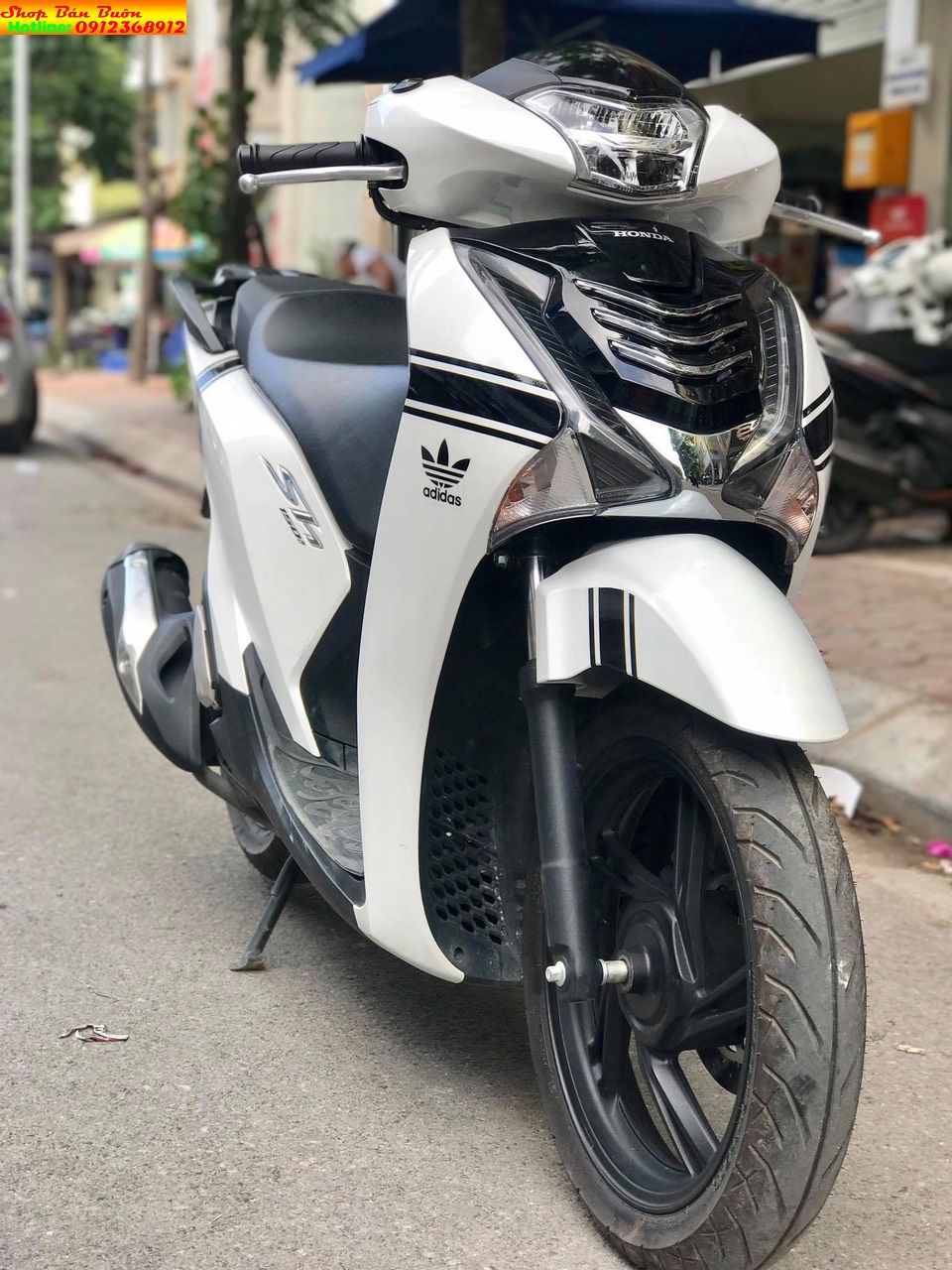 TEM ADIDAS CHO XE SH 2012-2020 -2023( LOẠI NGẮN)