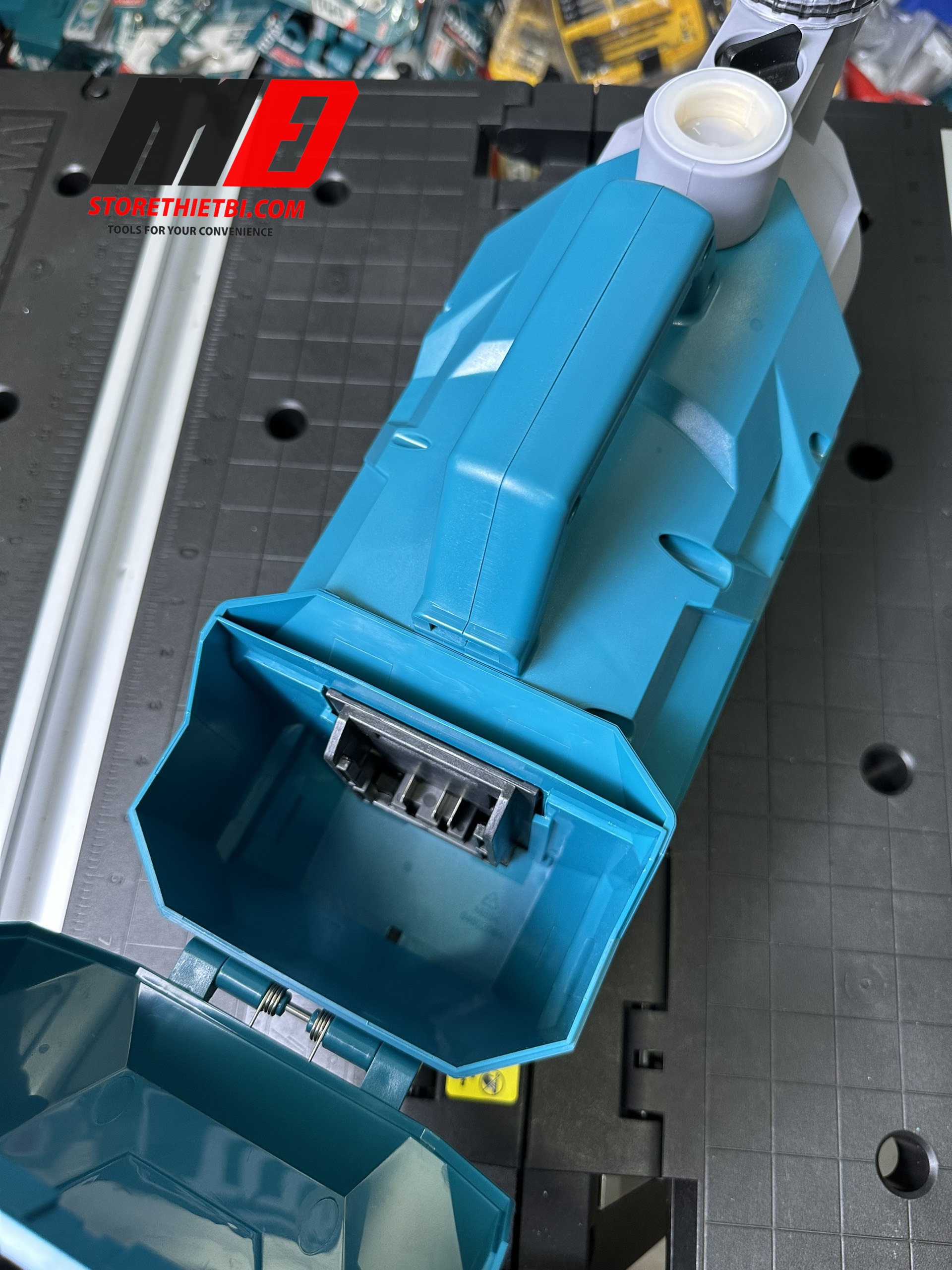 TGWPLI201801 Máy bơm nước dùng pin 20V Total