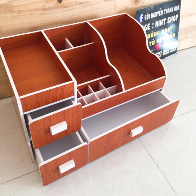 Kệ mỹ phẩm max 35cm màu gỗ