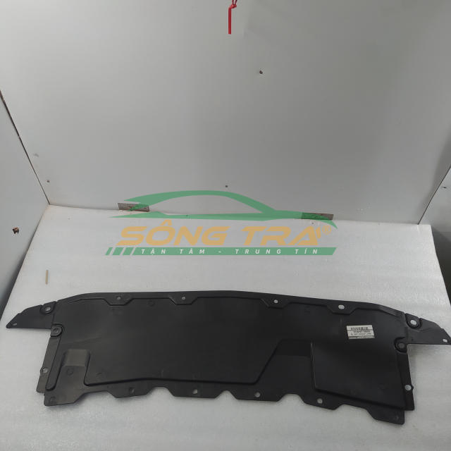 CHẮN BÙN GẦM MÁY NISSAN SUNNY 2012-2018