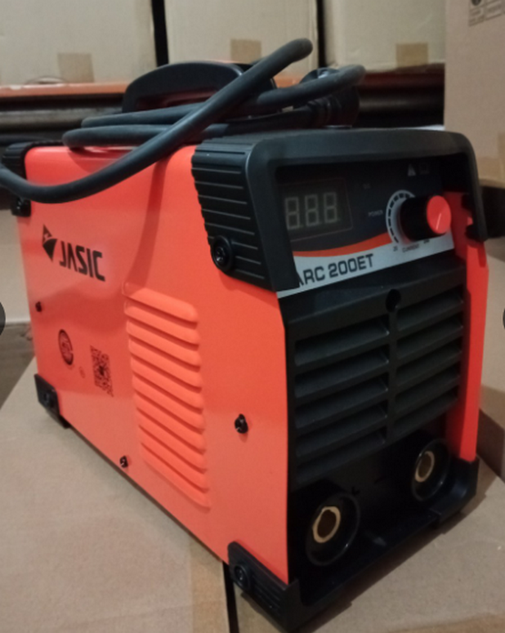 Máy Hàn Jasic ARC-200E Model Mới Hàn Que 4