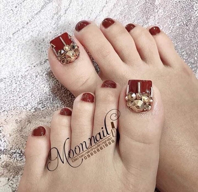 Móng chân giả- nail thiết kế