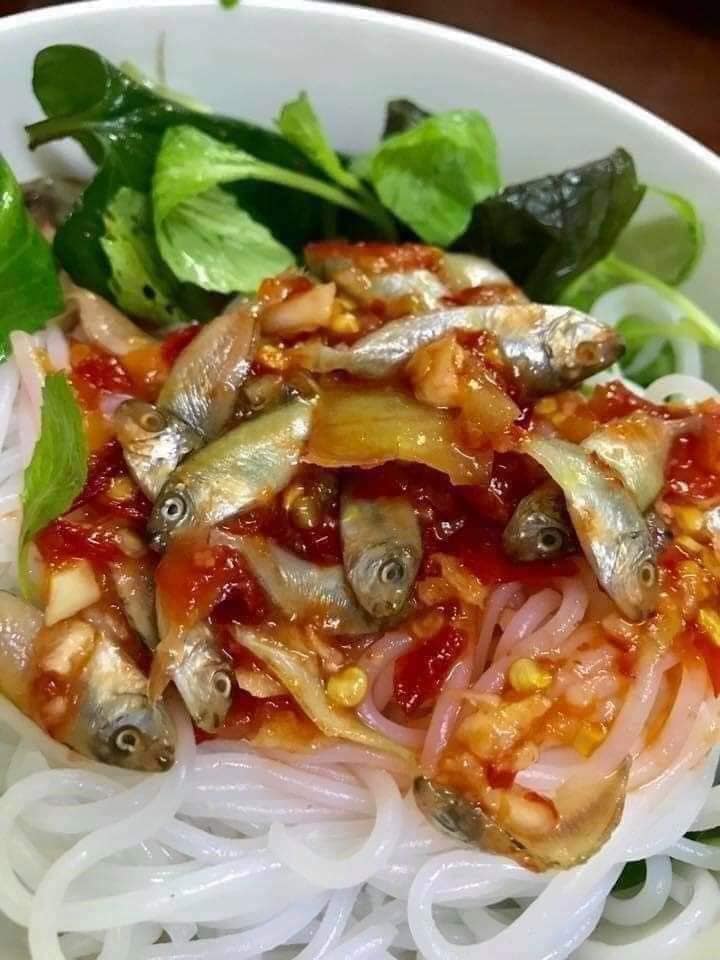 Mắm cá rò hũ 1kg - Mắm Huế Cô Thủy