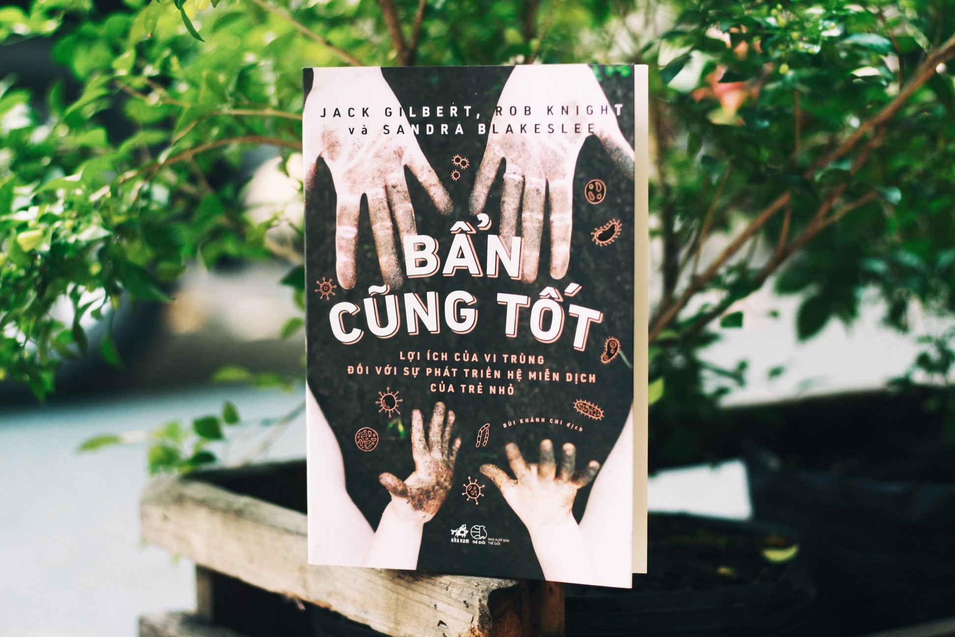 Sách - Bẩn cũng tốt (Nhã Nam)