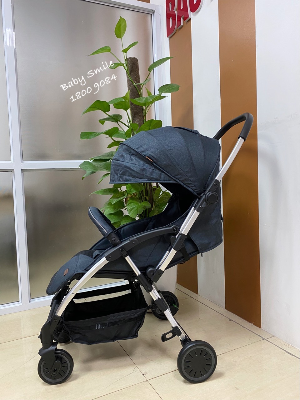 Xe Đẩy FUNNIO D298 khung bạc