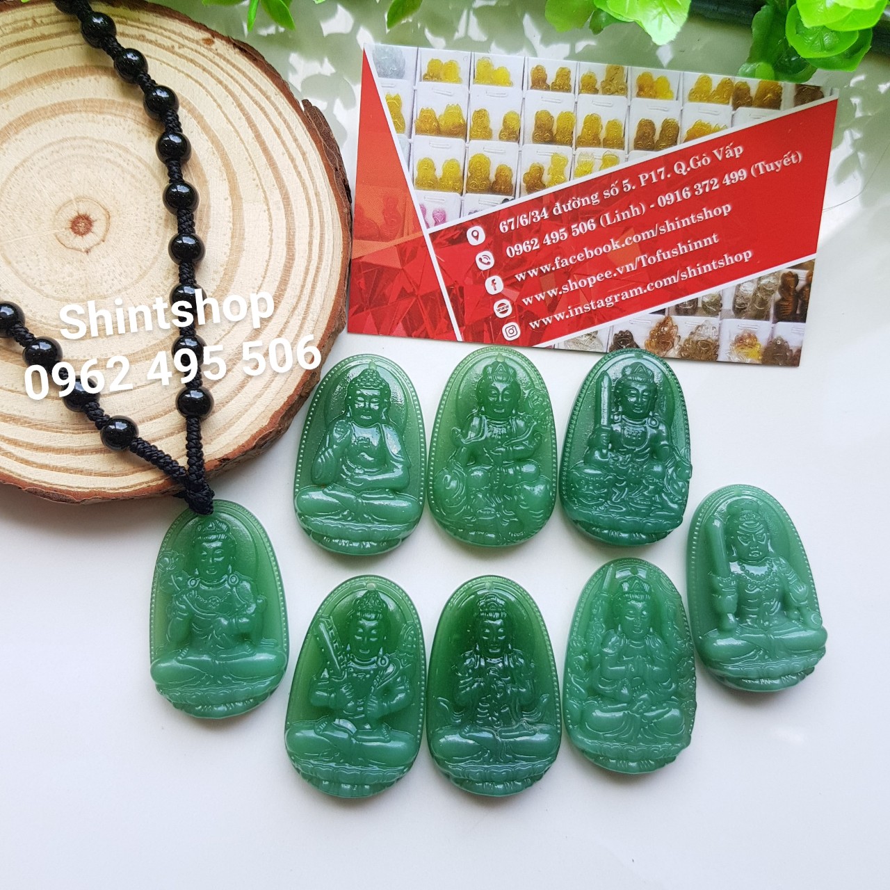 Dây chuyền phật bản mệnh xanh lá đục dây vải