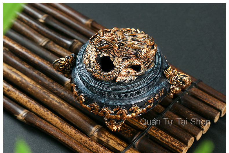 Lư hương đốt trầm vật phẩm phong thủy tâm linh