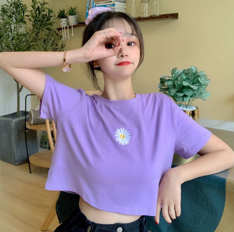 Áo crotop ngắn tay in hình hoa cúc