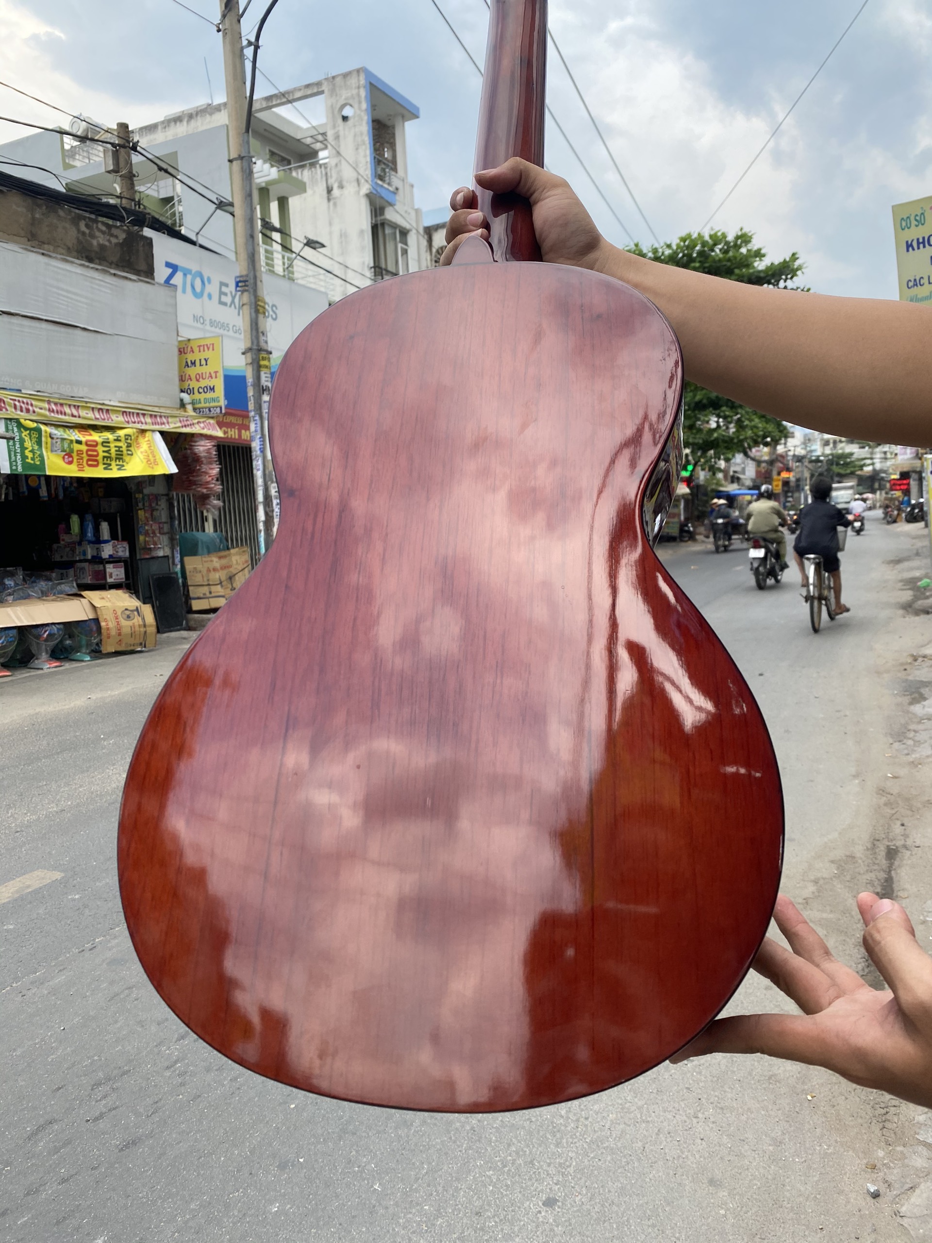 (Miễn Phí Ship) Đàn guitar classic mini size 3/4  gỗ hồng đào