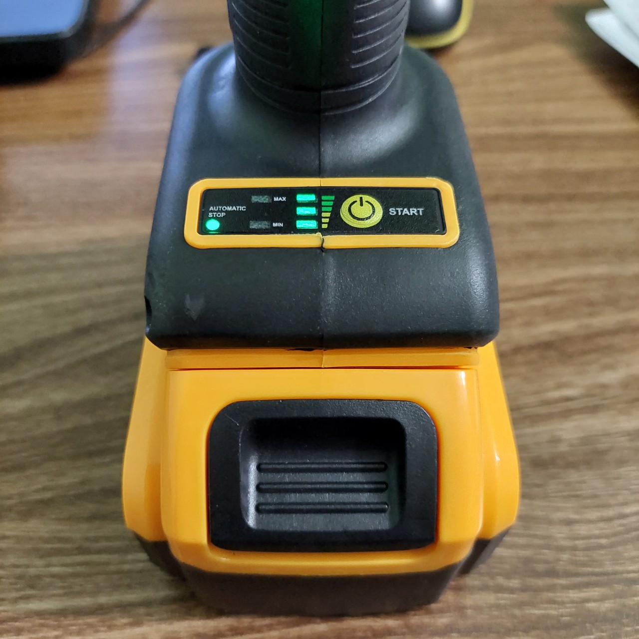 [ CÔNG NGHỆ USA CAO CẤP ] SIẾT BULONG DW 20V KHÔNG CHỔI THAN