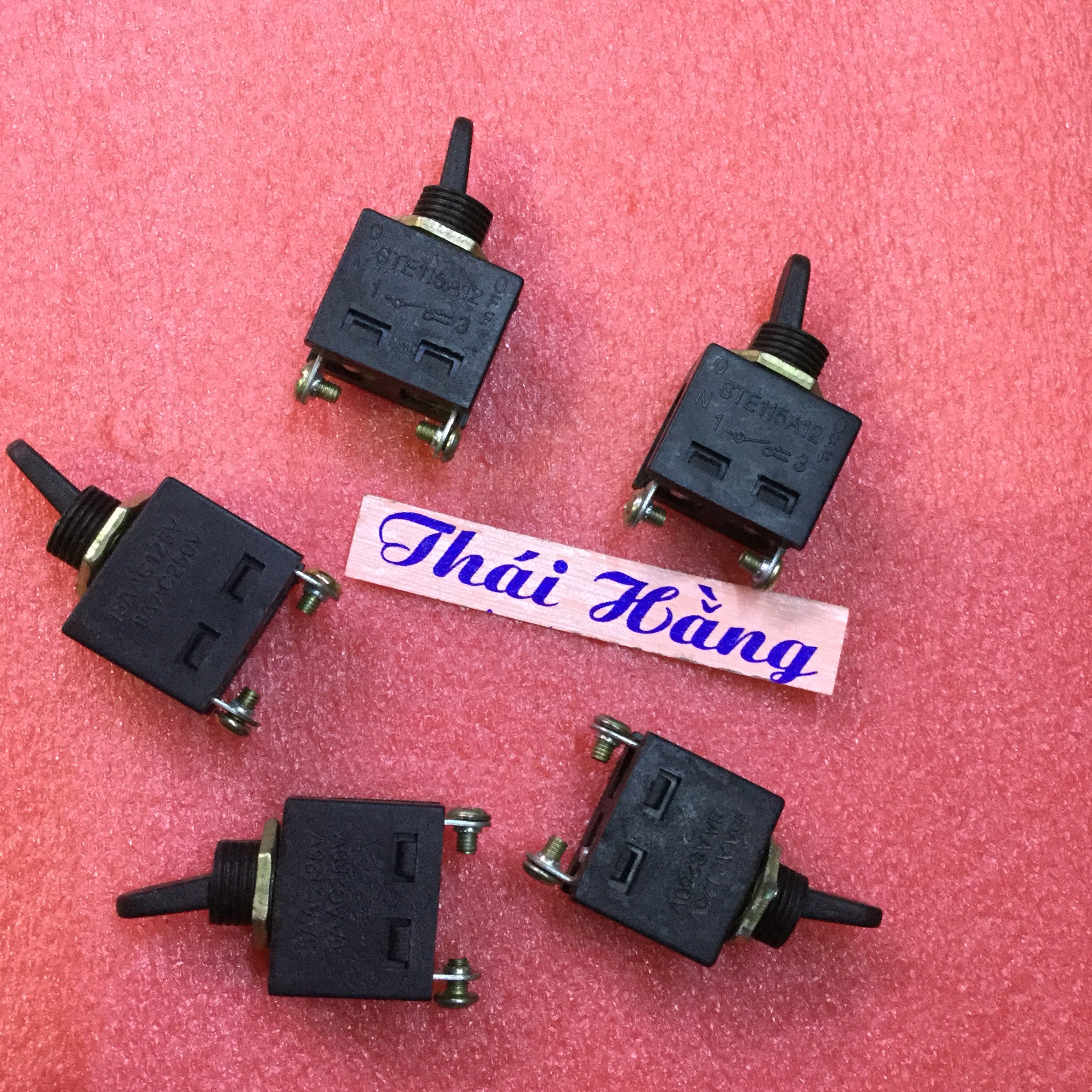 Công tắc 2 chân STE115A12 -ON-OF (10 chiếc)
