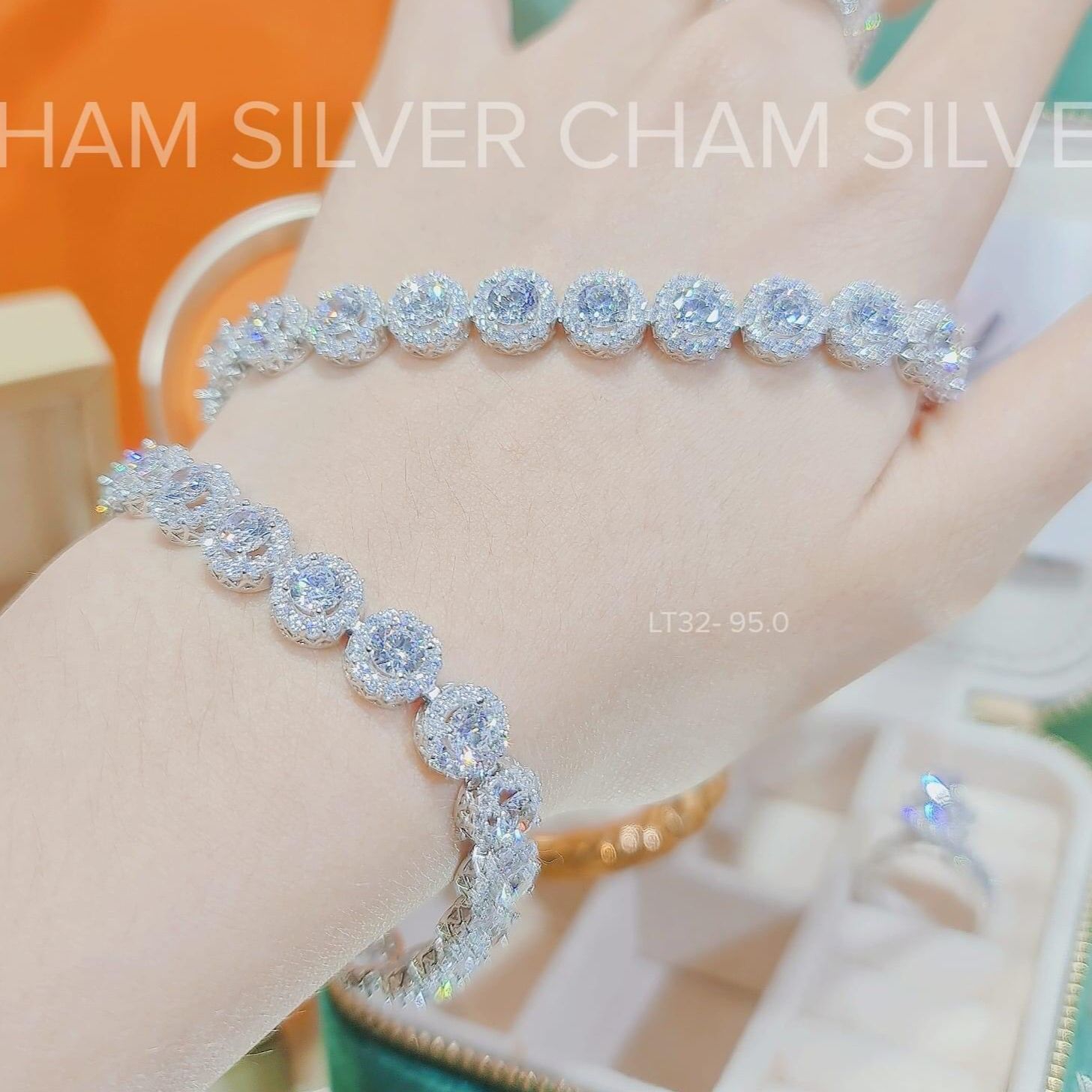 Beautiful women bracelets pearl bracelets lovely women bangle crystal cuff bracelet high grade diamond bracelets 24k gold bangle wedding jewelry fashion white gold plated sterling silver bracelet jewelry Gado vt037-not black promise