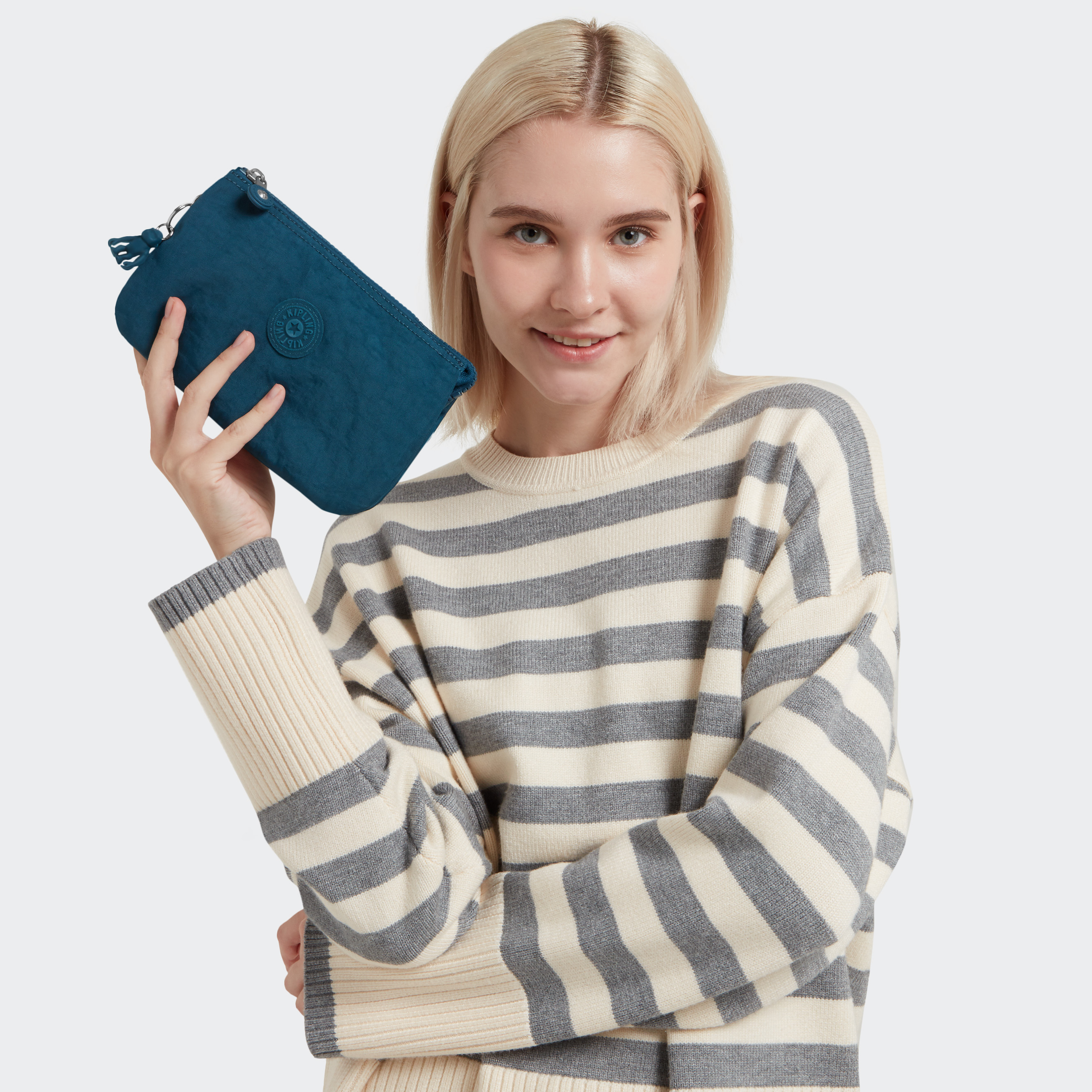 [ONLINE EXCLUSIVE] Kipling Ví Creativity XL  - HUK15156