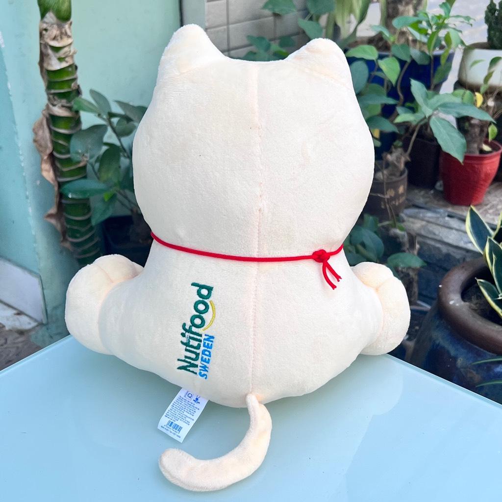 Mèo thần tài nhồi bông 26cm mềm mị (hàng khuyến mãi Nutifood)