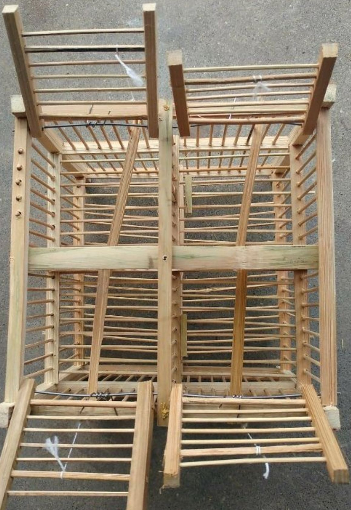 Lồng bẫy chim khuyên
