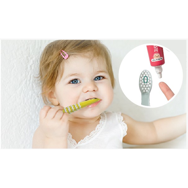 BÀN CHẢI ĐÁNH RĂNG TRẺ EM K-MOM 12-36m