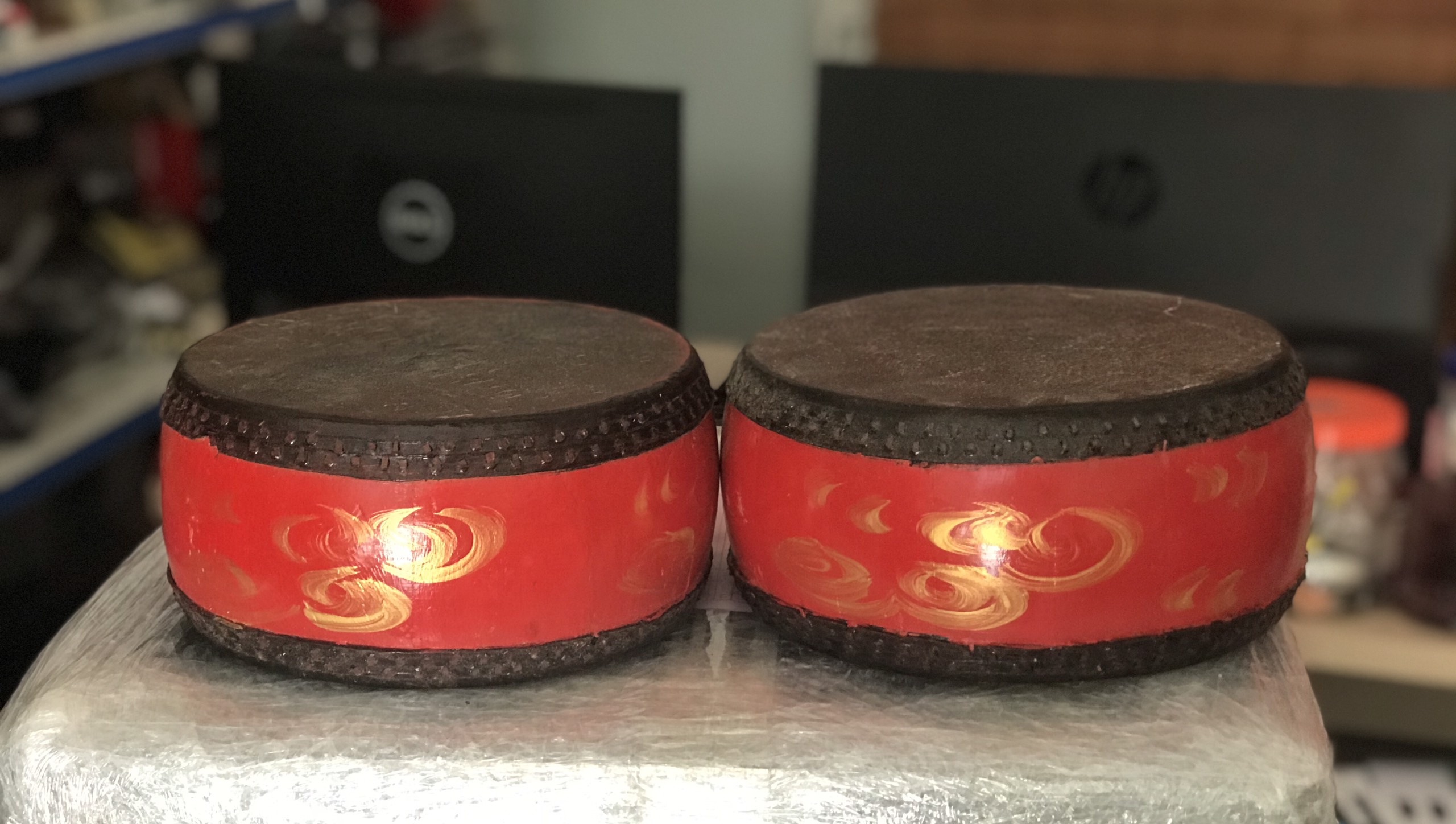 Trống khẩu gỗ mít da trâu