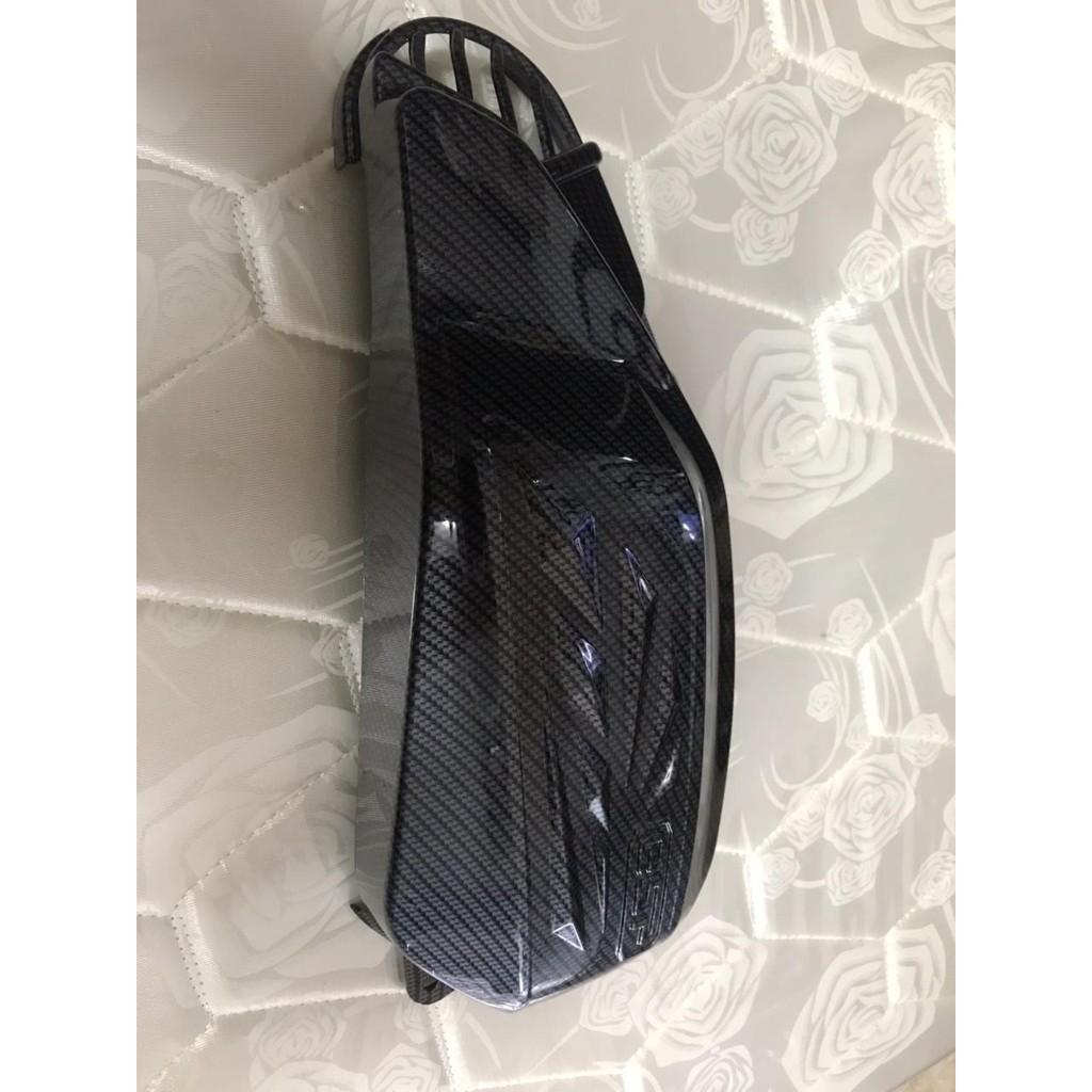 Pô e xe air blade 2013-2015, click 2015-2017, vario 2016-2017 nhựa crom xi hay carbon đen