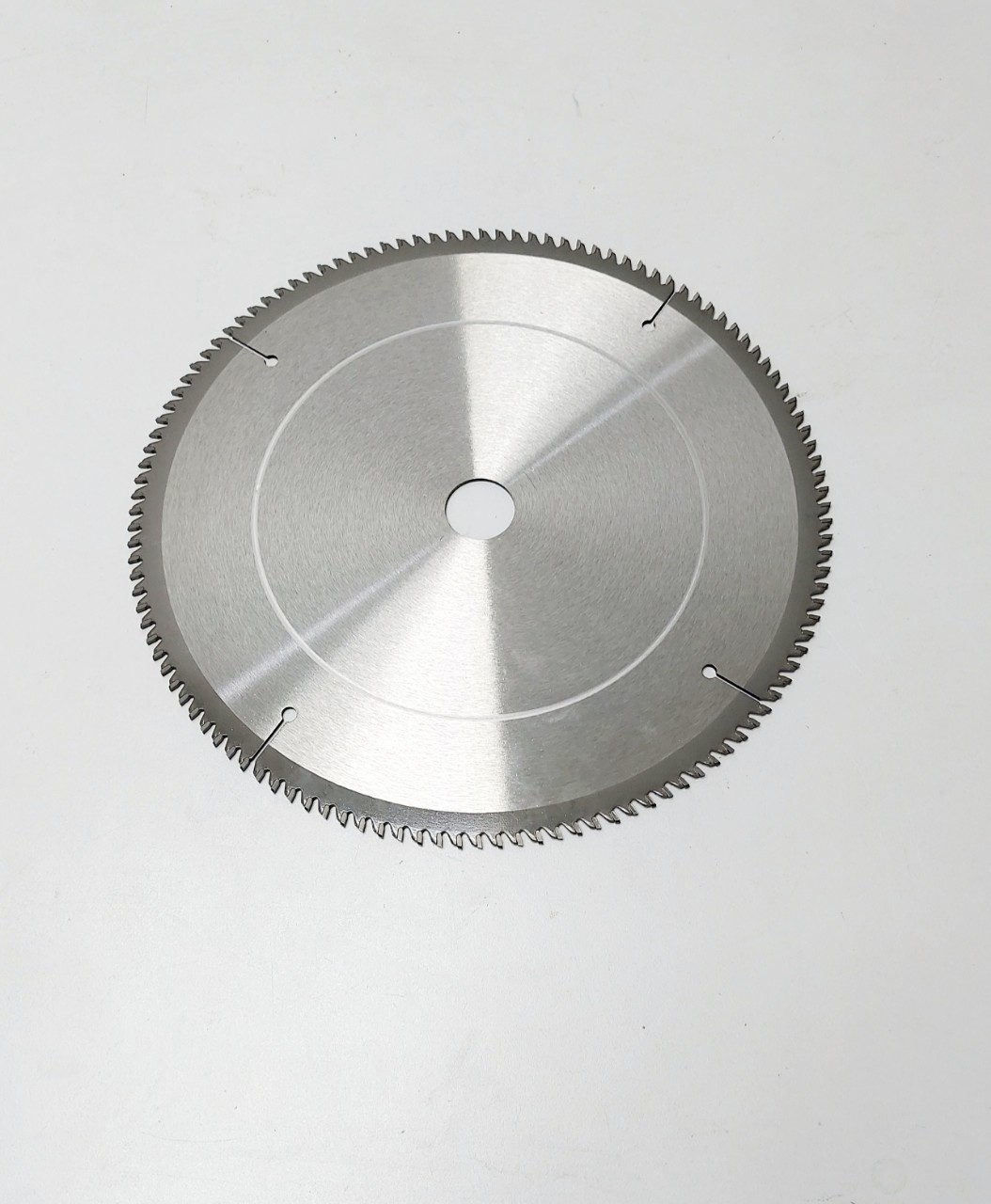 Lưỡi cắt nhôm TAK 305mm-120 Răng