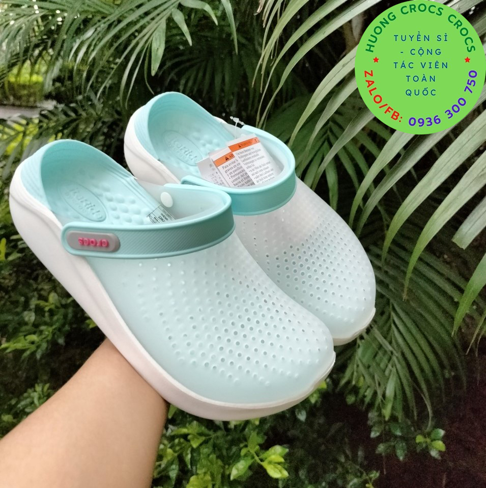 Dép sục nhựa đi mưa crocs literide đổi màu cho nữ màu xanh