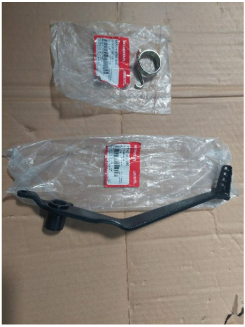 Đạp thắng (cần phanh sau) Honda winner V1, Winner X (46500-K56)