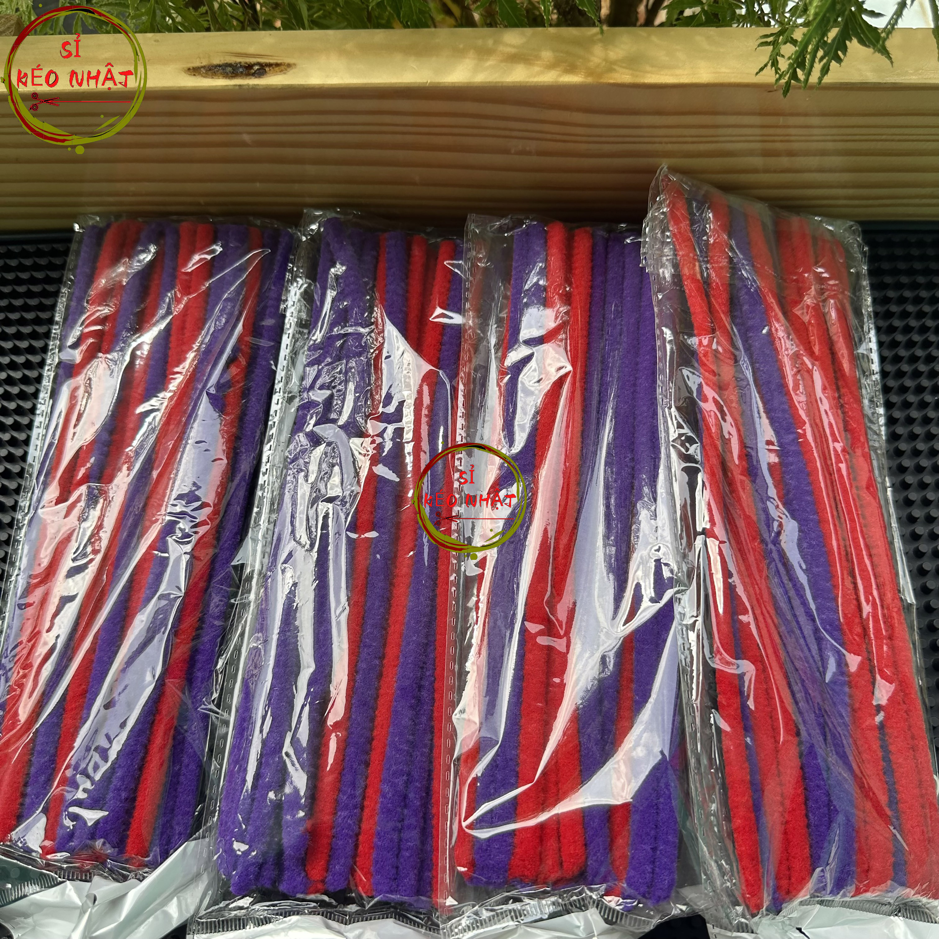 Kẽm nhung uốn tóc sợi to Uốn Sợi Kẽm Ruffled ( Rối Phồng )