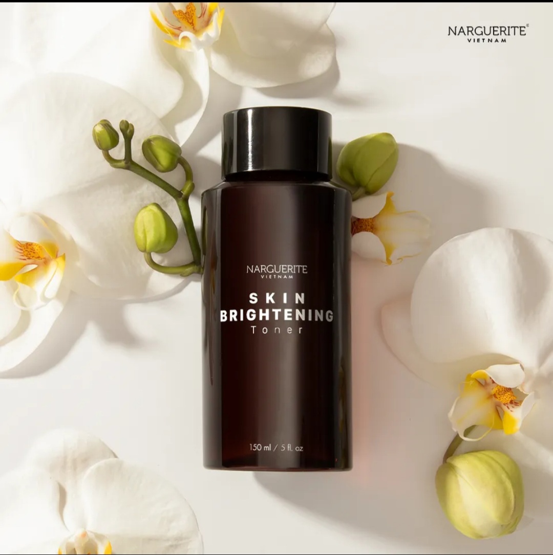 Nước Hoa Hồng Dưỡng Ẩm Làm Sáng Da 150ml