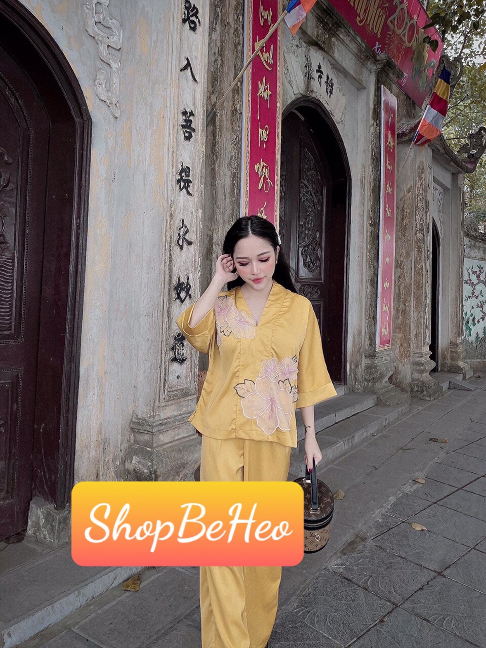 SÉT BỘ LỤA KẾT HOA