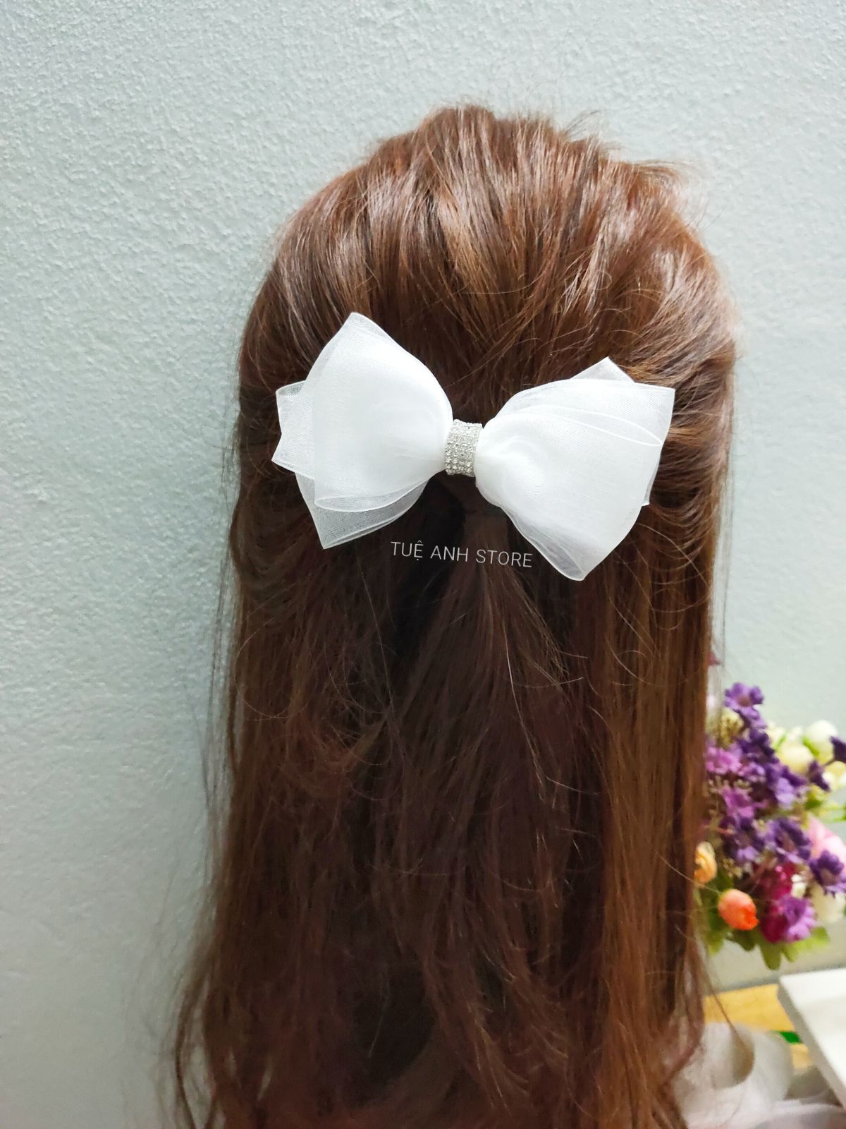 Cặp tóc/Dây buộc tóc tông trắng tiêu thư bồng bềnh