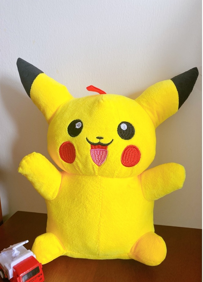 Gấu bông hình Pikachu siêu cute , size 38cm