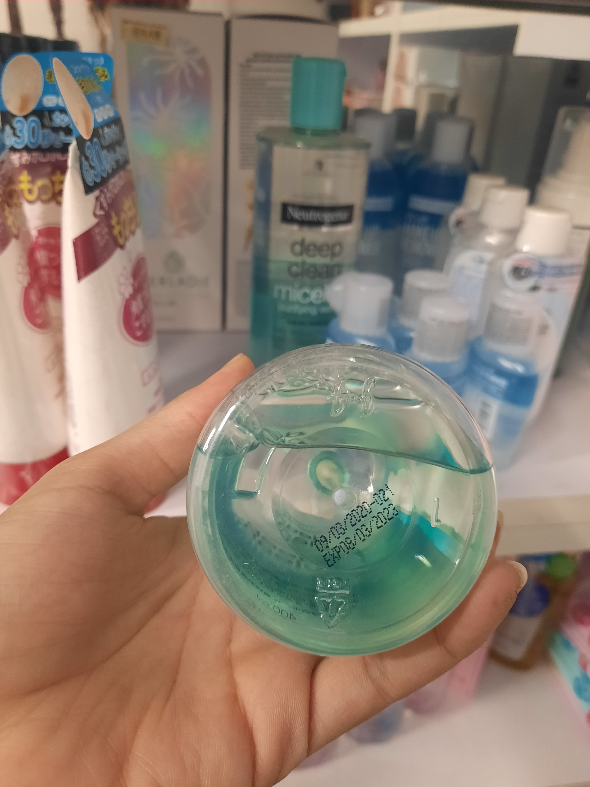 Nước Tẩy Trang Neutrogena Deep Clean Micellar Purifying Water 400ml