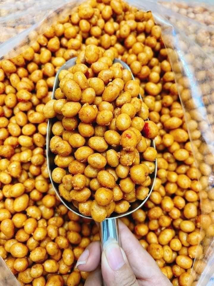 Đậu phộng da cá tỏi ớt pet 500gram