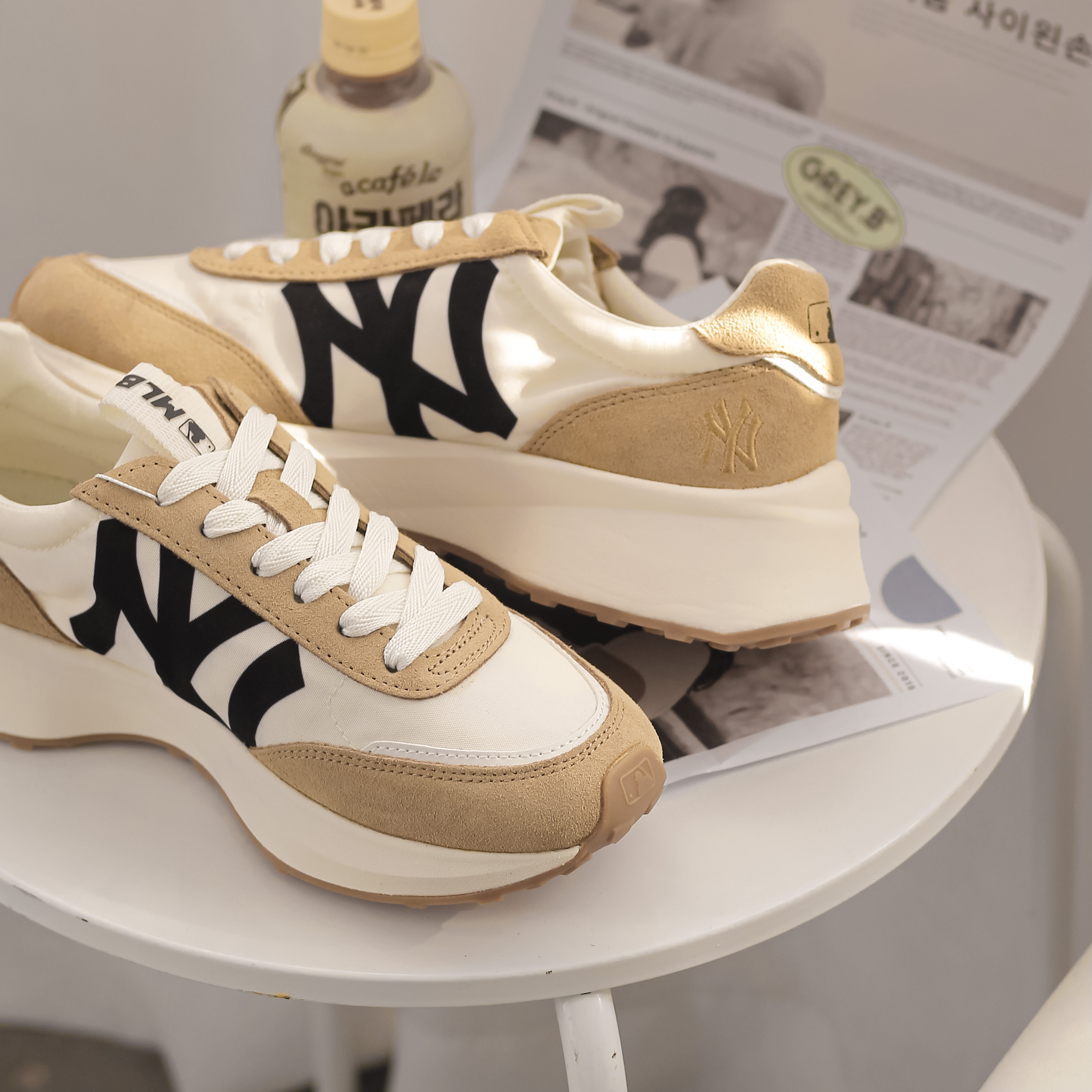 Giày Sneaker MLB Jogger New York Yankess yellow and white ( Full box)