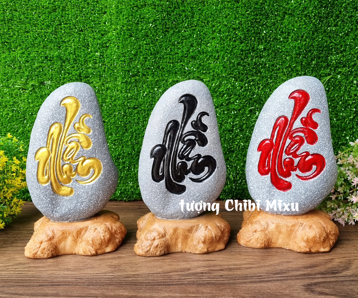 Đá khắc thư pháp chữ Nhẫn (màu chữ đỏ / vàng / đen) để bàn