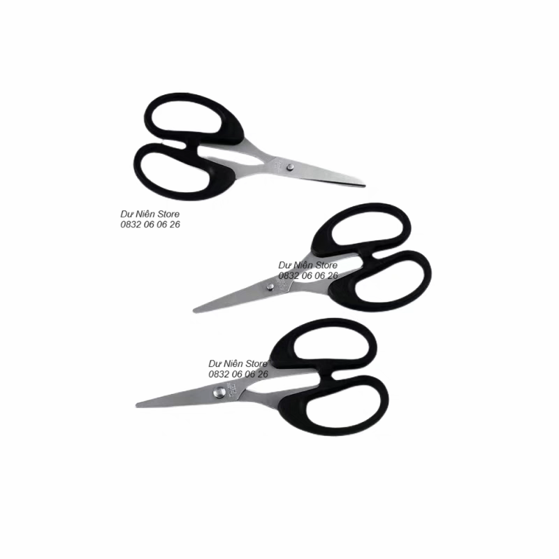Student Paper Cutting Scissors.