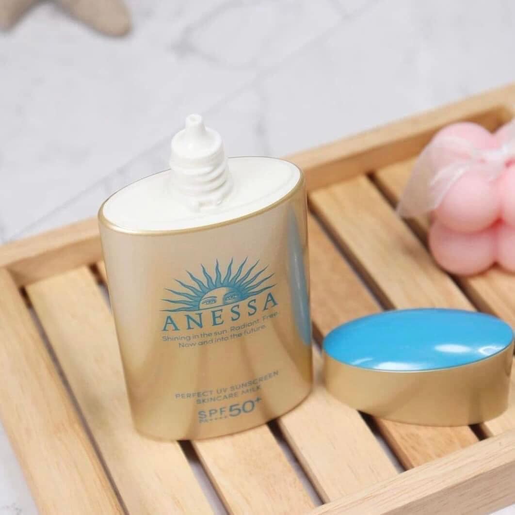 Kem Chống Nắng Anessa Nhật Bản