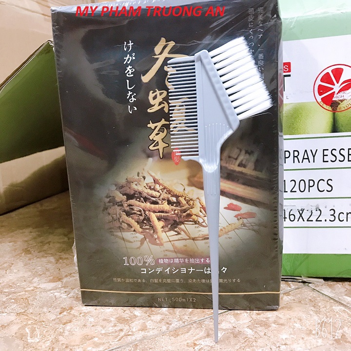 Nhuộm đen nhân sâm Hàn Quốc- phủ bạc không dính da đầu nước thơm không có màu đen