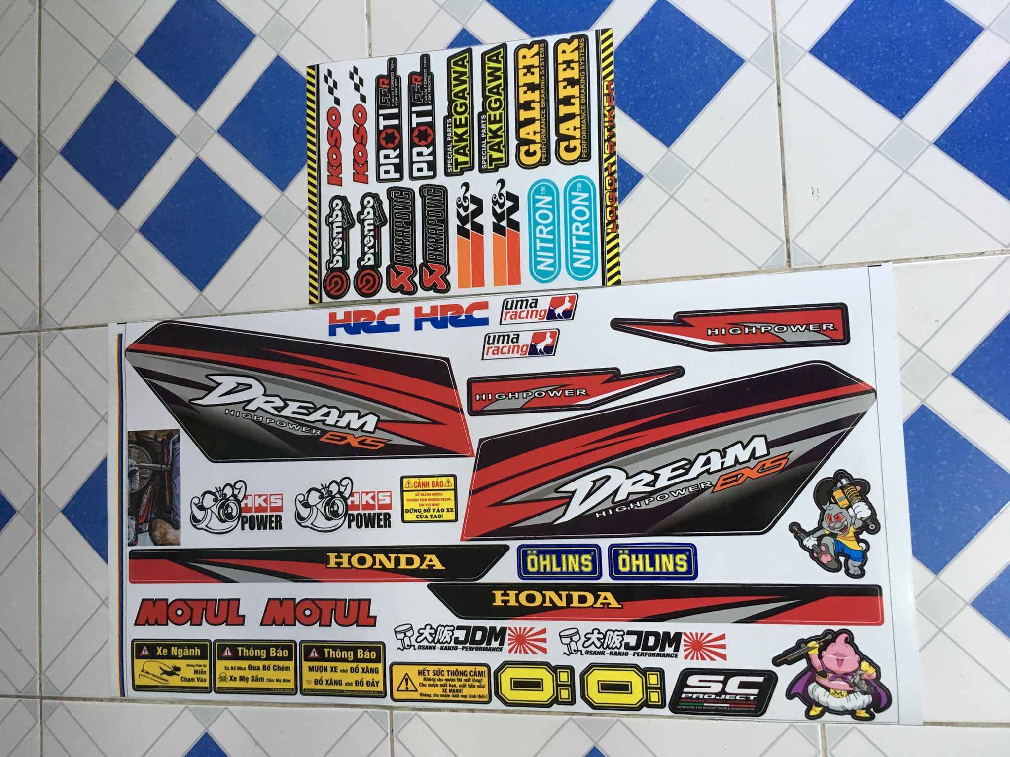 Tem dream high power ex5 đỏ xám tặng sét tem logo