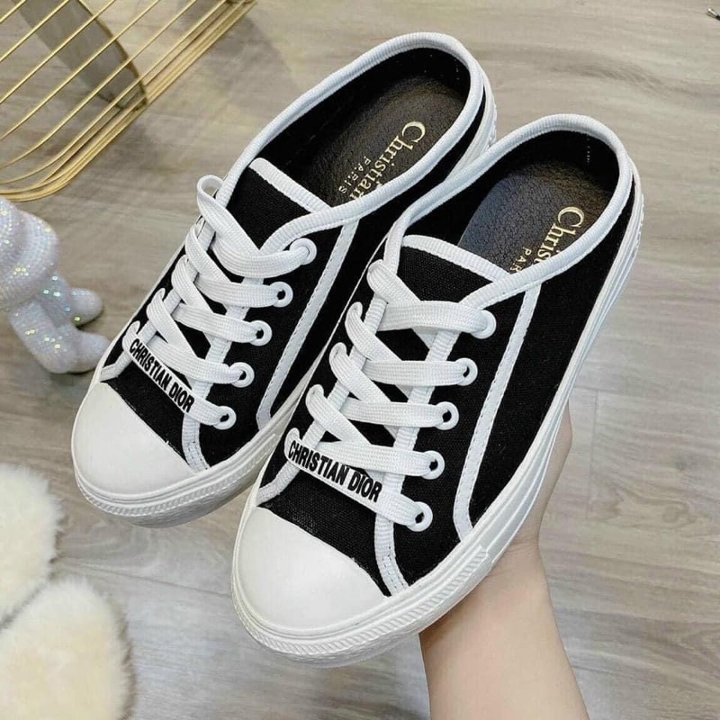 Giày sục DIOR thể thao đạp gót mẫu mới