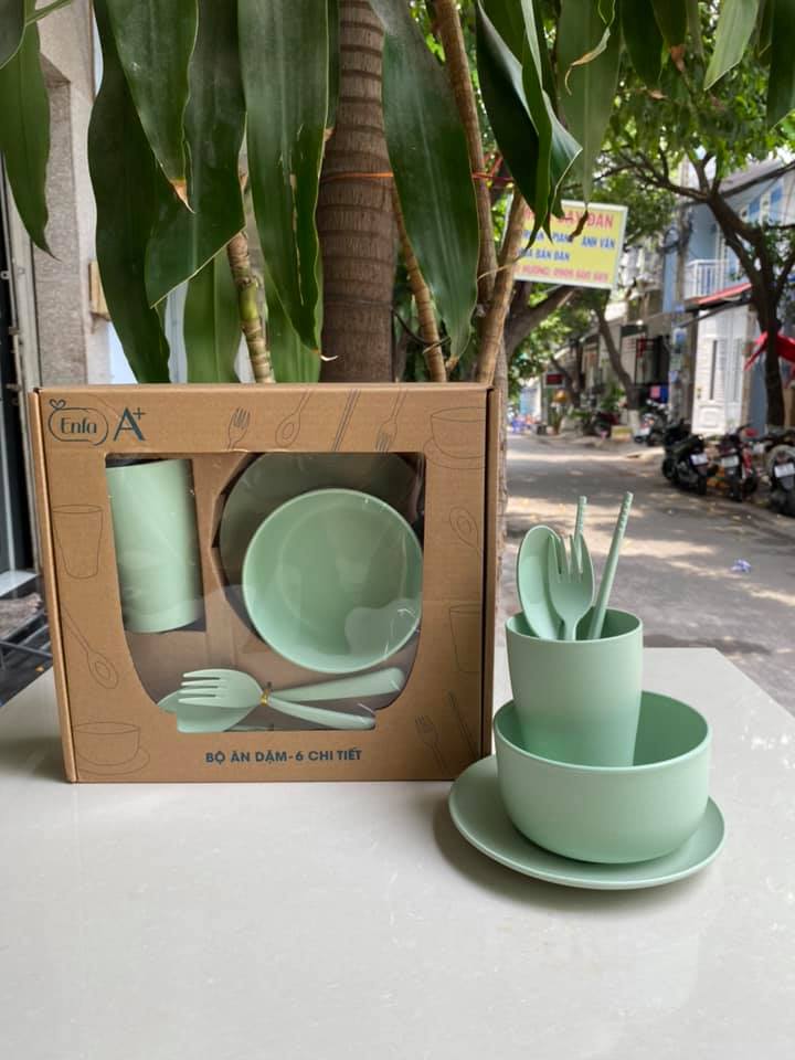 [HCM]Bộ ăn dặm lúa mạch 6 chi tiết cho bé (màu ngẫu nhiên )