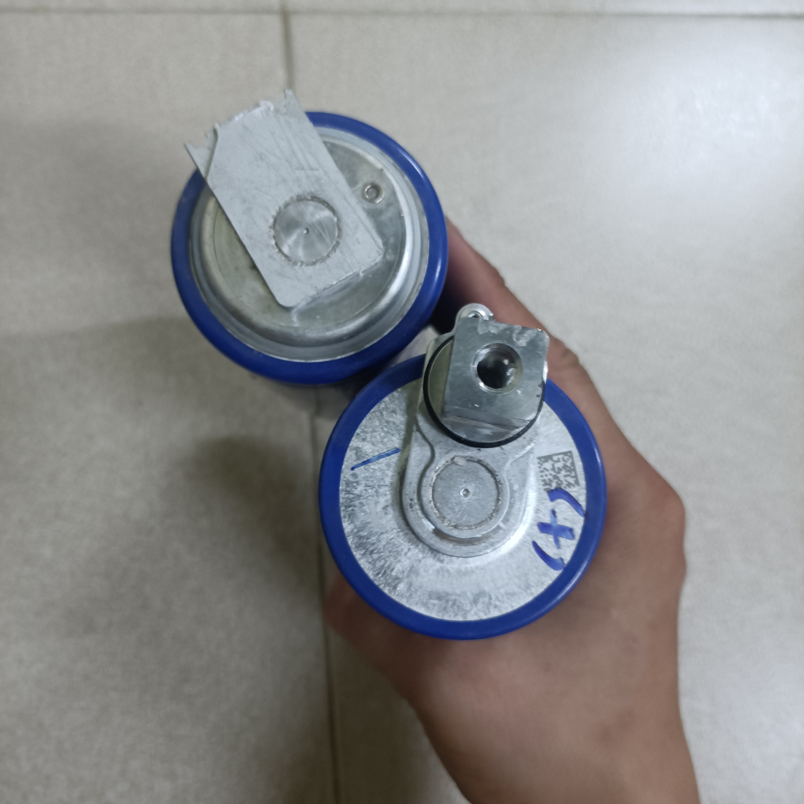 Siêu tụ Maxwell 2.7V 3000F chế máy hàn cell pin