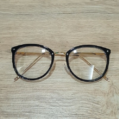 Mắt Kính Giả Cận Form Tròn Oval Tròng Mika Không Độ Gọng Kim Chất Liệu Nhựa Chân Kim Loại Nhiễn Màu Bac